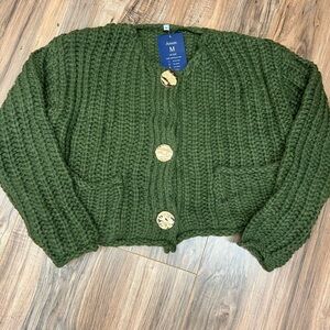 Ladies cardigan. NWT